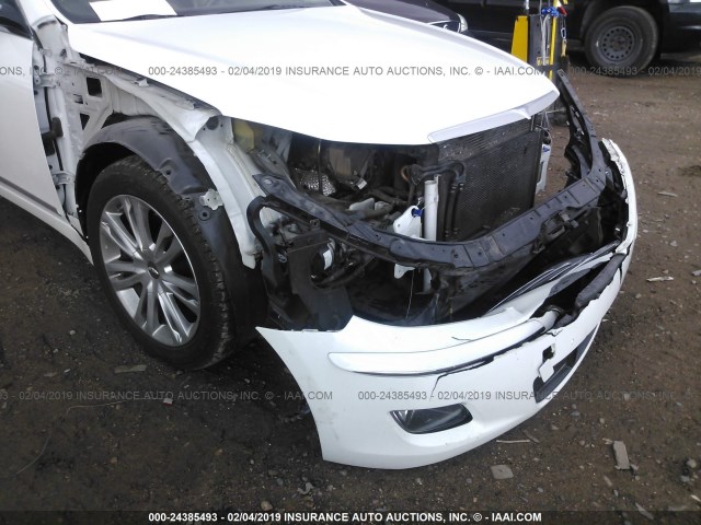 KMHGC4DFXBU125266 - 2011 HYUNDAI GENESIS 4.6L WHITE photo 6