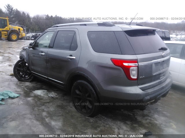 1FMHK8D83BGA10006 - 2011 FORD EXPLORER XLT GRAY photo 3