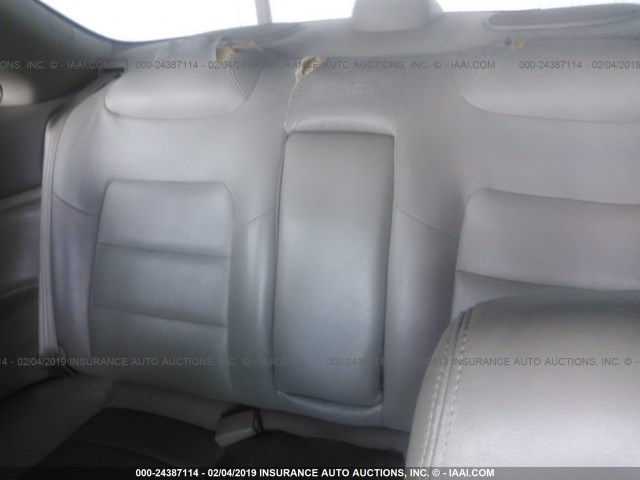 19UYA2246WL000542 - 1998 ACURA 3.0CL Սպիտակ լուսանկար 8