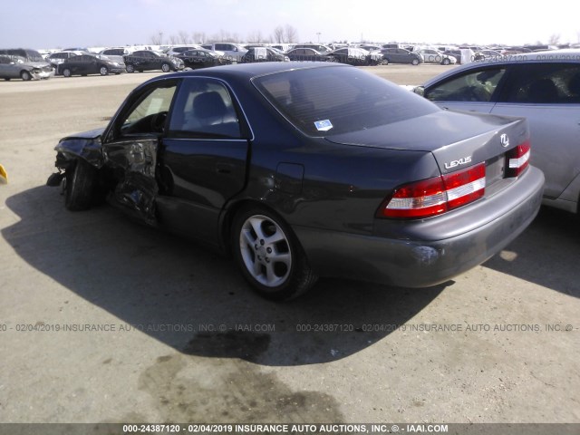 JT8BF28G115111552 - 2001 LEXUS ES 300 GRAY photo 3