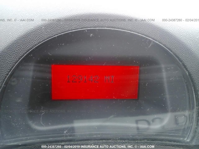 2G2WP552481169228 - 2008 PONTIAC GRAND PRIX GRAY photo 7