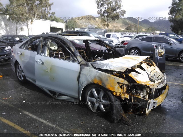 4T1BK46K17U005564 - 2007 TOYOTA CAMRY NEW GENERAT LE/XLE/SE SILVER photo 1