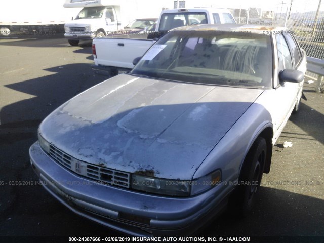 1G3WR54T5LD320512 - 1990 OLDSMOBILE CUTLASS SUPREME INTERNATIONAL SERIES SILVER photo 2