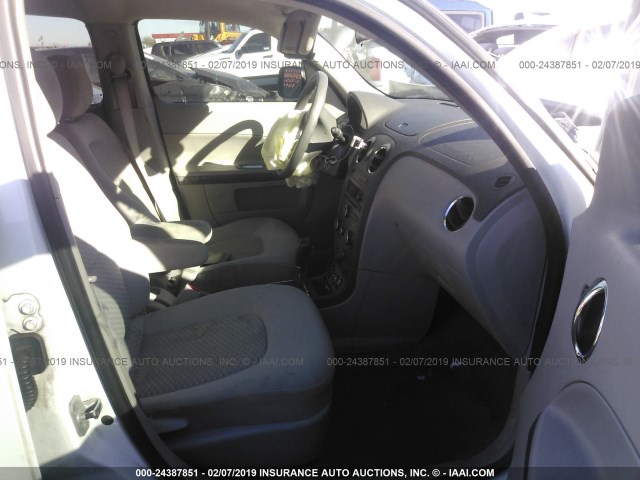 3GNDA13D28S643111 - 2008 CHEVROLET HHR LS Blanco foto 5