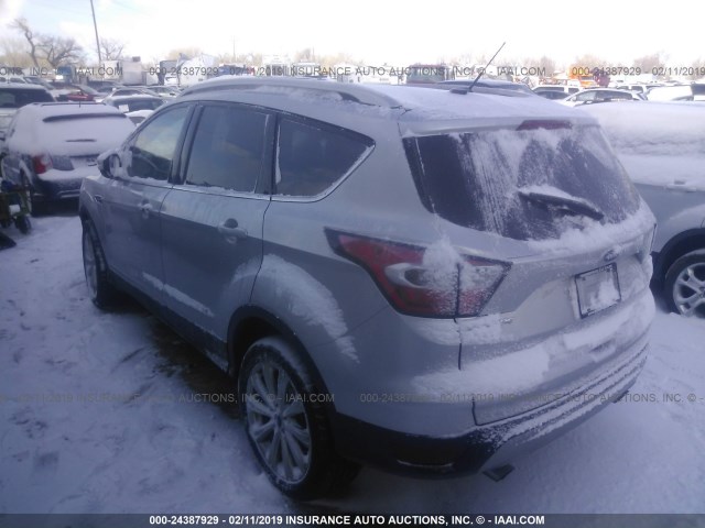 1FMCU0J95HUC28980 - 2017 FORD ESCAPE TITANIUM SILVER photo 3