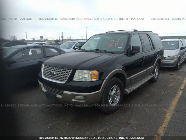 1FMRU17W24LA34162 - 2004 FORD EXPEDITION EDDIE BAUER BLACK photo 2