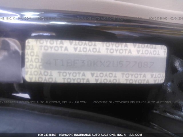 4T1BE30KX2U577087 - 2002 TOYOTA CAMRY LE/XLE/SE BLACK photo 9