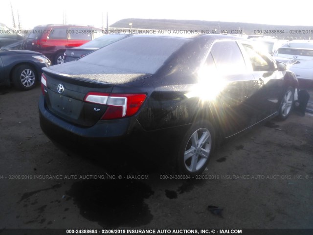 4T1BF1FK1EU469700 - 2014 TOYOTA CAMRY L/SE/LE/XLE 黑色 照片 4