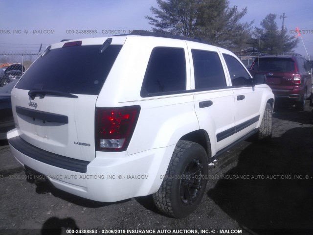 1J4HR48N35C631762 - 2005 JEEP GRAND CHEROKEE LAREDO/COLUMBIA/FREEDOM 白色 照片 4