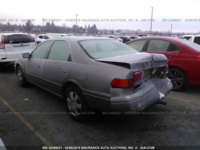 JT2BG22KXY0439810 - 2000 TOYOTA CAMRY CE/LE/XLE GRAY photo 3