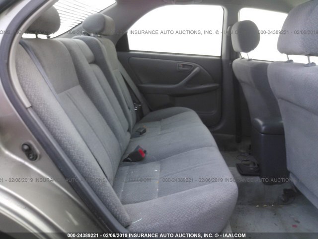 JT2BG22KXY0439810 - 2000 TOYOTA CAMRY CE/LE/XLE GRAY photo 8