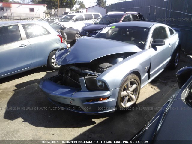 1ZVHT82H065231372 - 2006 FORD MUSTANG GT BLUE photo 2