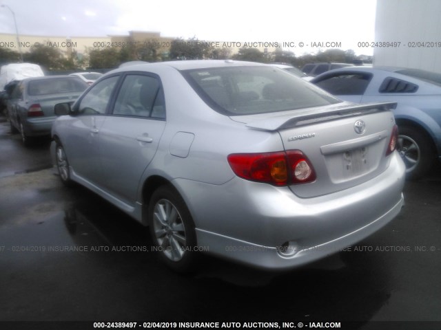 1NXBU40E99Z095451 - 2009 TOYOTA COROLLA S/LE/XLE SILVER photo 3