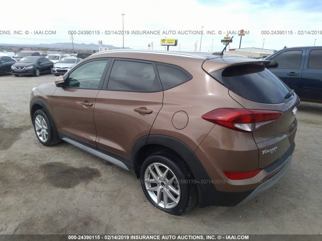 KM8J33A29HU400930 - 2017 HYUNDAI TUCSON LIMITED/SPORT AND ECO/SE BROWN photo 3