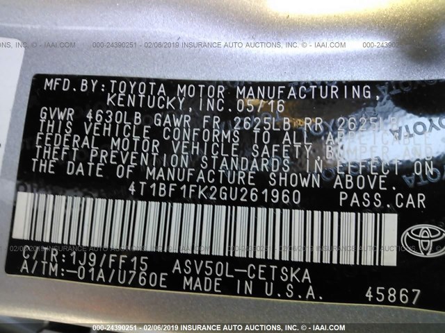 4T1BF1FK2GU261960 - 2016 TOYOTA CAMRY LE/XLE/SE/XSE ვერცხლისფერი ფოტო 9