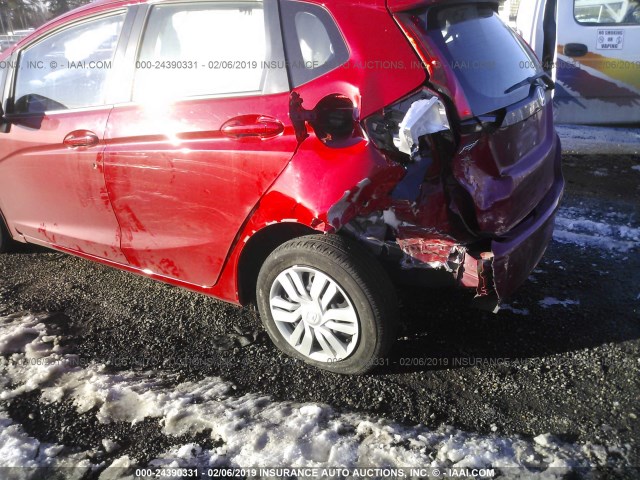 JHMGK5H57HS021450 - 2017 HONDA FIT LX RED photo 6