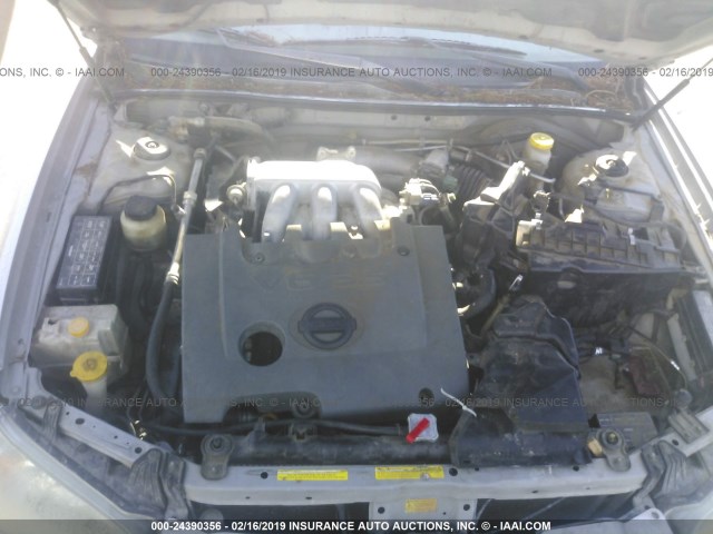 JN1DA31A33T412846 - 2003 NISSAN MAXIMA GLE/SE SILVER photo 10