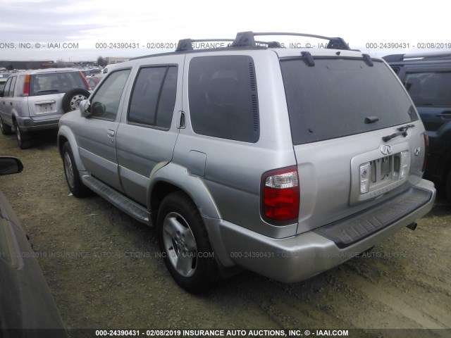 JNRDR09XX3W250273 - 2003 INFINITI QX4 SILVER photo 3