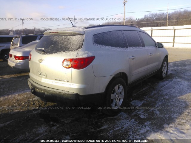 1GNKRJED8BJ250445 - 2011 CHEVROLET TRAVERSE LT SILVER photo 4