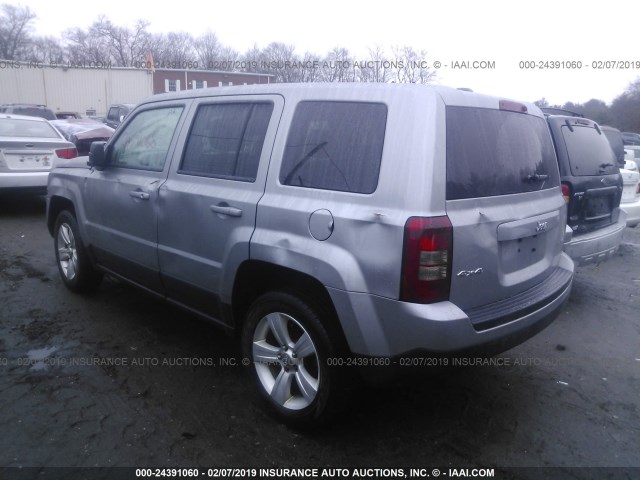 1C4NJRFB5ED847645 - 2014 JEEP PATRIOT LATITUDE GRAY photo 3