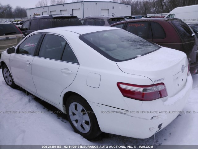 4T1BE46K17U530874 - 2007 TOYOTA CAMRY NEW GENERAT CE/LE/XLE/SE WHITE photo 3