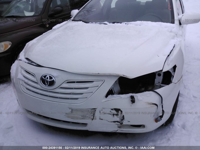 4T1BE46K17U530874 - 2007 TOYOTA CAMRY NEW GENERAT CE/LE/XLE/SE WHITE photo 6