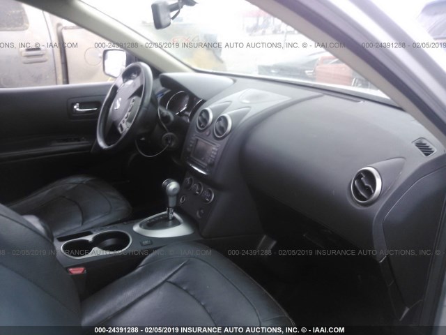 JN8AS5MT8CW293717 - 2012 NISSAN ROGUE S/SV GRAY photo 5