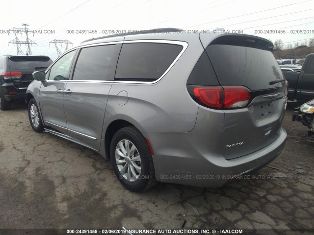 2C4RC1BG3HR692352 - 2017 CHRYSLER PACIFICA TOURING L ვერცხლისფერი ფოტო 3