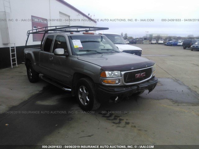 2GTFK69U821317044 - 2002 GMC SIERRA K1500 DENALI Pewter photo 1