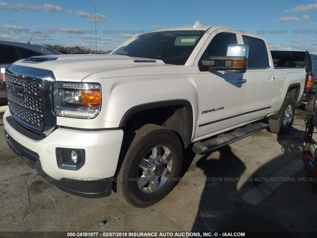 1GT42YEYXJF268853 - 2018 GMC SIERRA K3500 DENALI WHITE photo 2