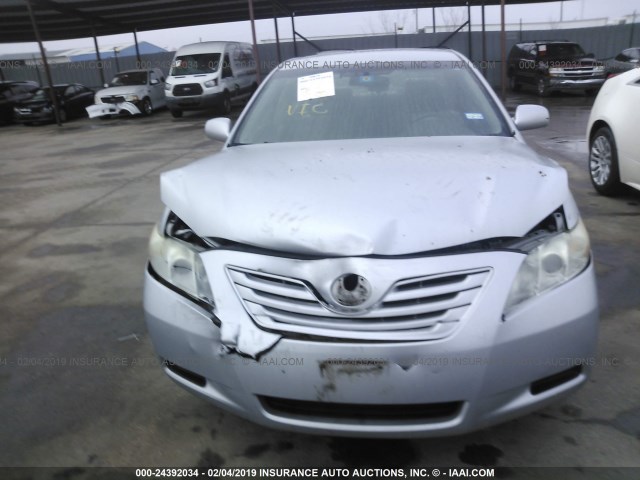 4T1BE46KX7U659518 - 2007 TOYOTA CAMRY NEW GENERAT CE/LE/XLE/SE SILVER photo 6