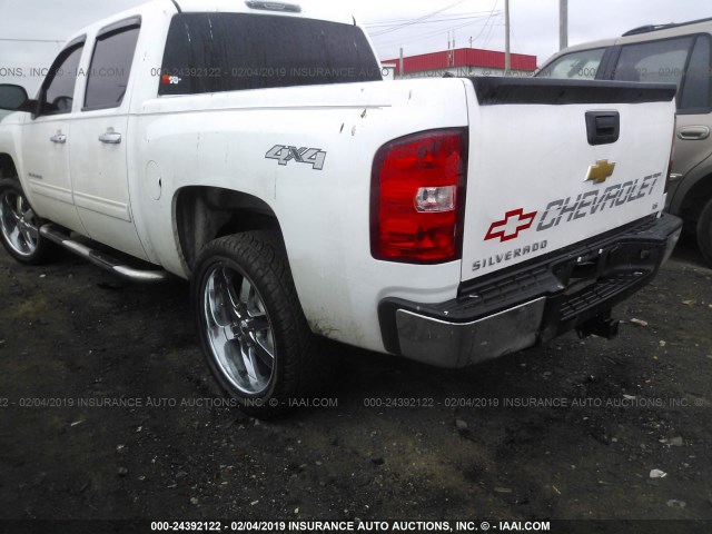 3GCPKREA7CG183864 - 2012 CHEVROLET SILVERADO K1500 LS WHITE photo 3