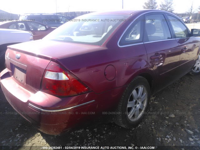 1FAFP23115G189378 - 2005 FORD FIVE HUNDRED SE RED photo 4