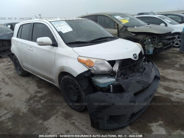 JTKKU4B49C1021845 - 2012 TOYOTA SCION XD WHITE photo 1