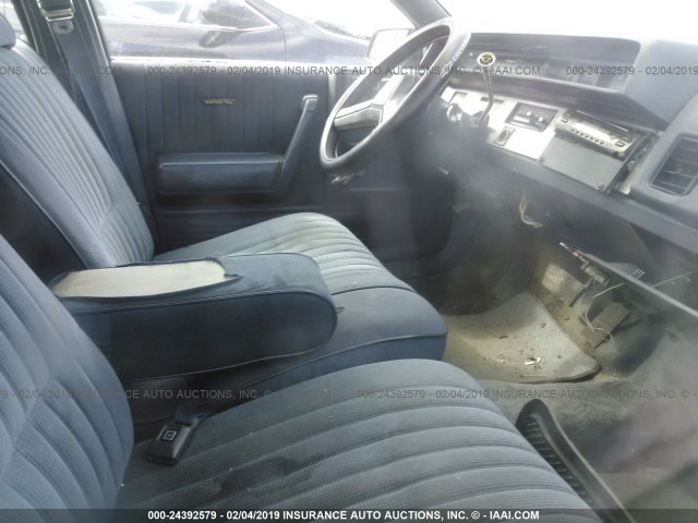 3G1AW51R6KS504683 - 1989 CHEVROLET CELEBRITY BLUE photo 5