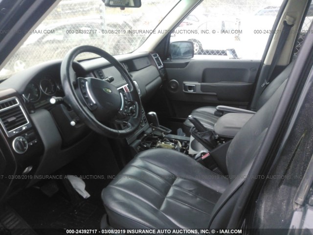 SALME11415A187379 - 2005 LAND ROVER RANGE ROVER HSE BLACK photo 5