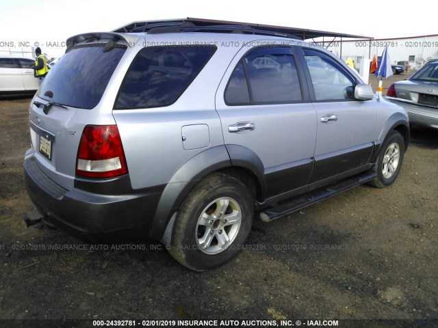 KNDJD733445311995 - 2004 KIA SORENTO EX/LX GRAY photo 4