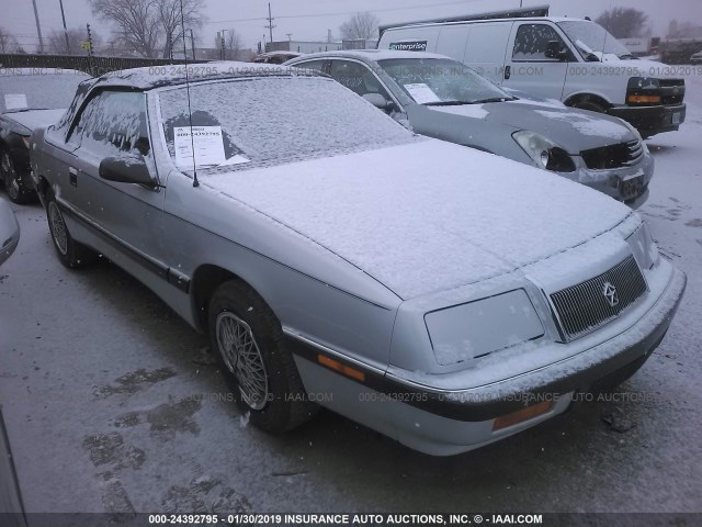 1C3BJ45KXJG336503 - 1988 CHRYSLER LEBARON SILVER photo 1