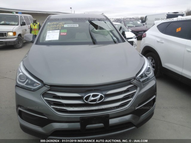 5XYZT3LBXJG538150 - 2018 HYUNDAI SANTA FE SPORT  GRAY photo 6