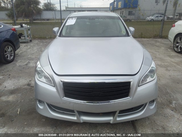 JN1AY1AR0BM570725 - 2011 INFINITI M56 X SILVER photo 6