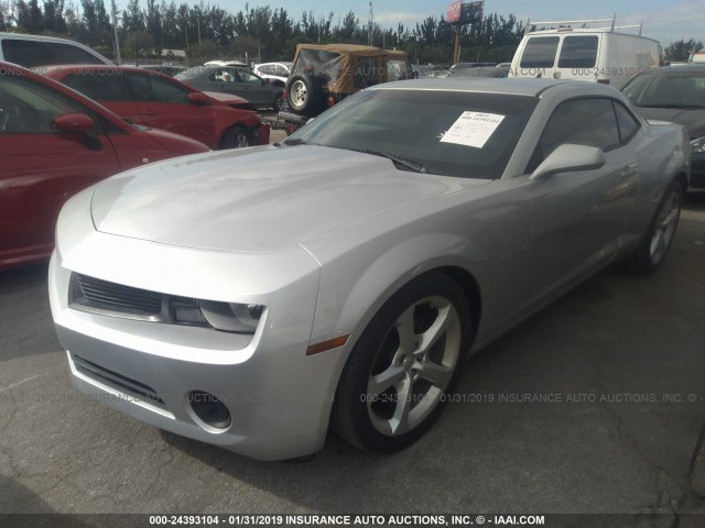 2G1FE1E37C9105724 - 2012 CHEVROLET CAMARO LS SILVER photo 2