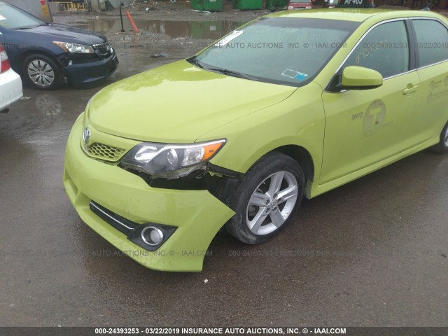 4T1BF1FK4EU312677 - 2014 TOYOTA CAMRY L/SE/LE/XLE 绿色 照片 6