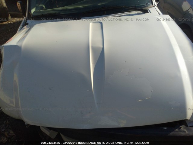 1FTYR10DX5PA60755 - 2005 FORD RANGER WHITE photo 10