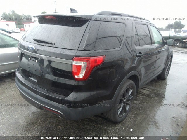 1FM5K7D85HGA03774 - 2017 FORD EXPLORER XLT BLACK photo 4