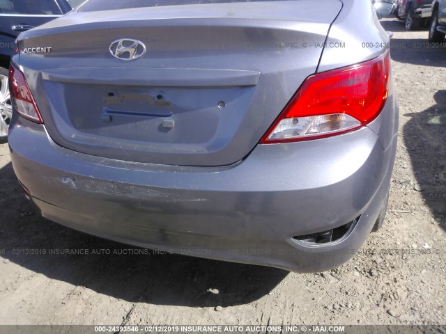 KMHCT4AE9GU113868 - 2016 HYUNDAI ACCENT SE GRAY photo 6