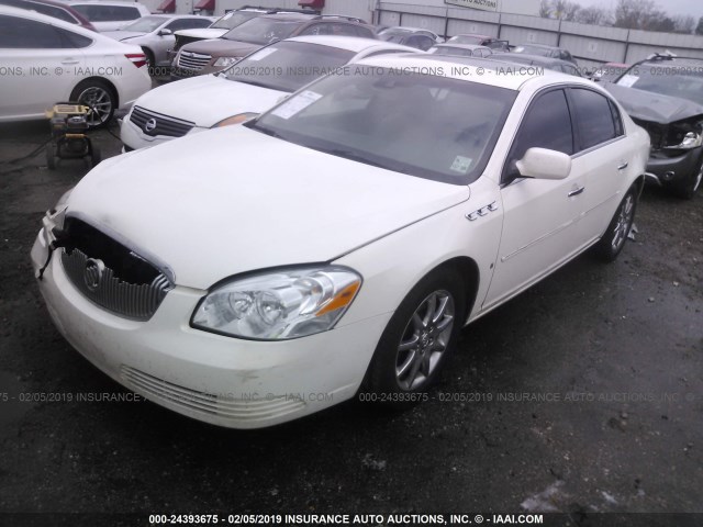 1G4HD57208U185856 - 2008 BUICK LUCERNE CXL WHITE photo 2