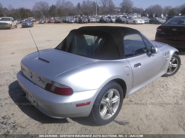 WBACH9346YLM91125 - 2000 BMW Z3 2.3 SILVER photo 4