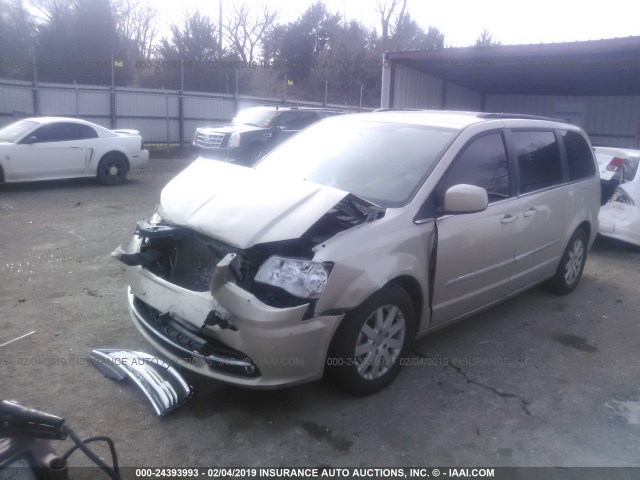 2C4RC1BGXDR558240 - 2013 CHRYSLER TOWN & COUNTRY TOURING GOLD photo 2