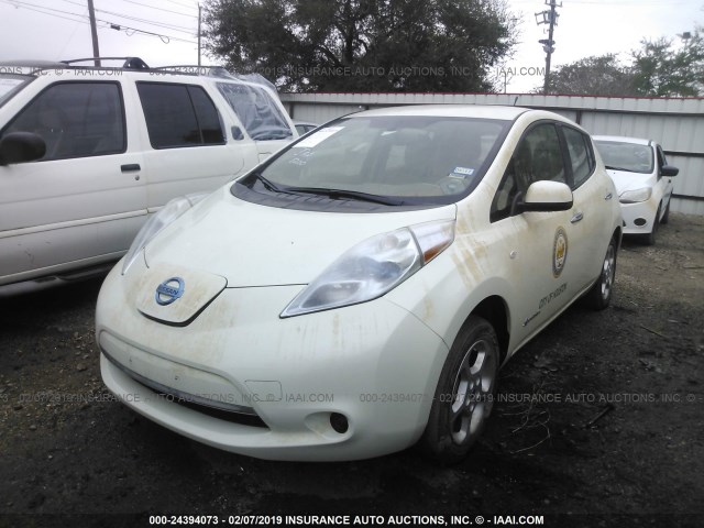 JN1AZ0CP7CT018200 - 2012 NISSAN LEAF SV/SL WHITE photo 2