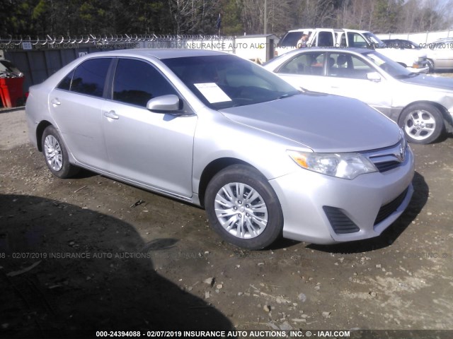 4T1BF1FK7CU142490 - 2012 TOYOTA CAMRY SE/LE/XLE SILVER photo 1